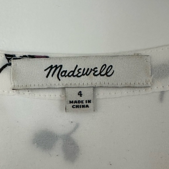 Madewell white dress with floral pattern and buttons, size 4 - Picture 3 of 4